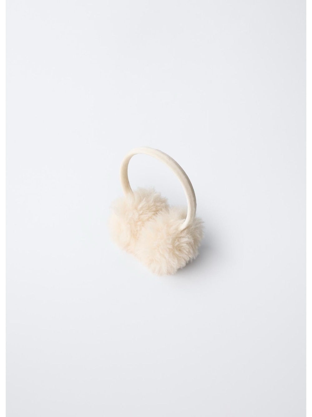 ZARA Cream Faux Fur Earmuffs